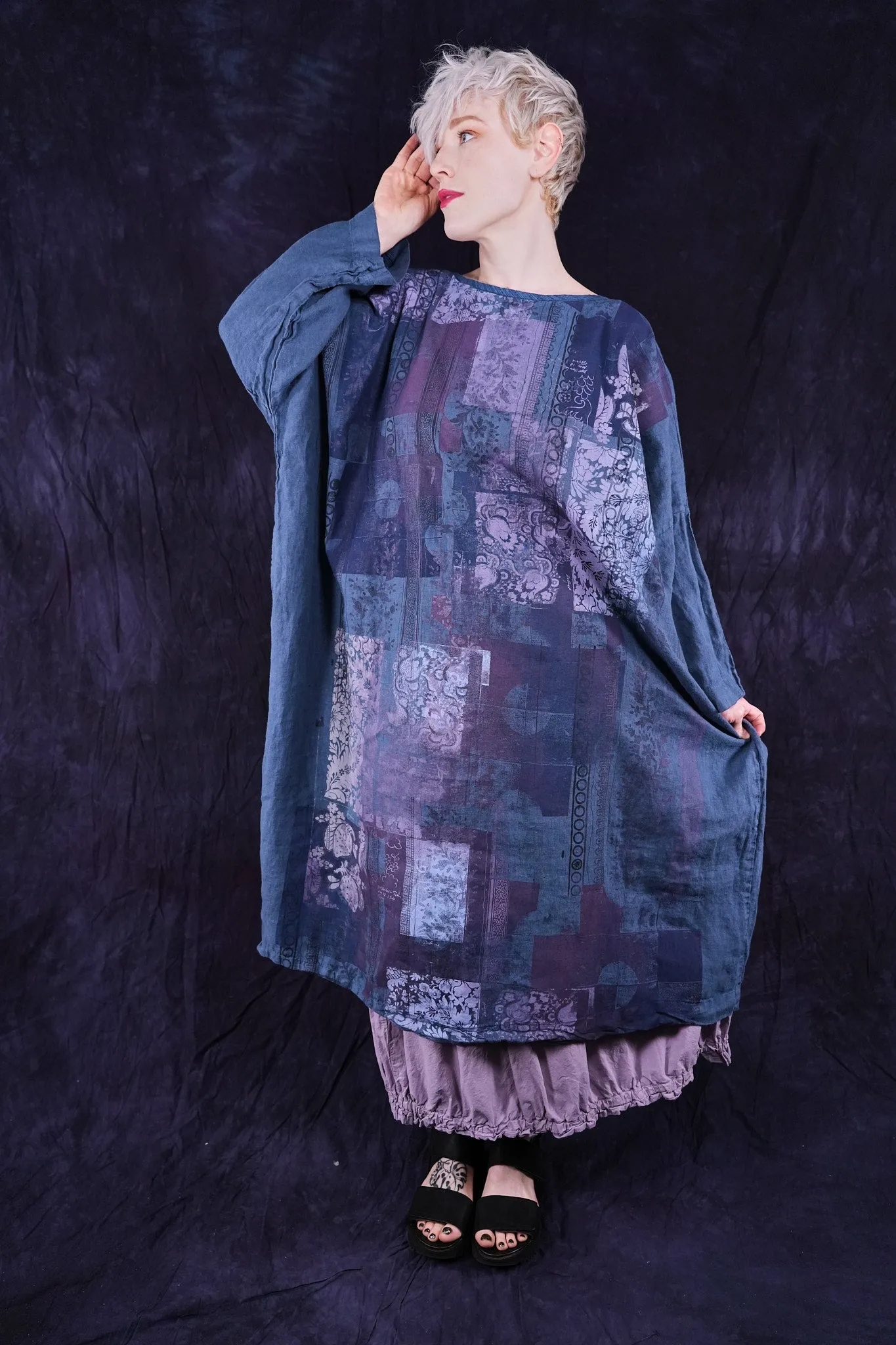 2210-2 Linen Gallery Dress Echo Blue-P
