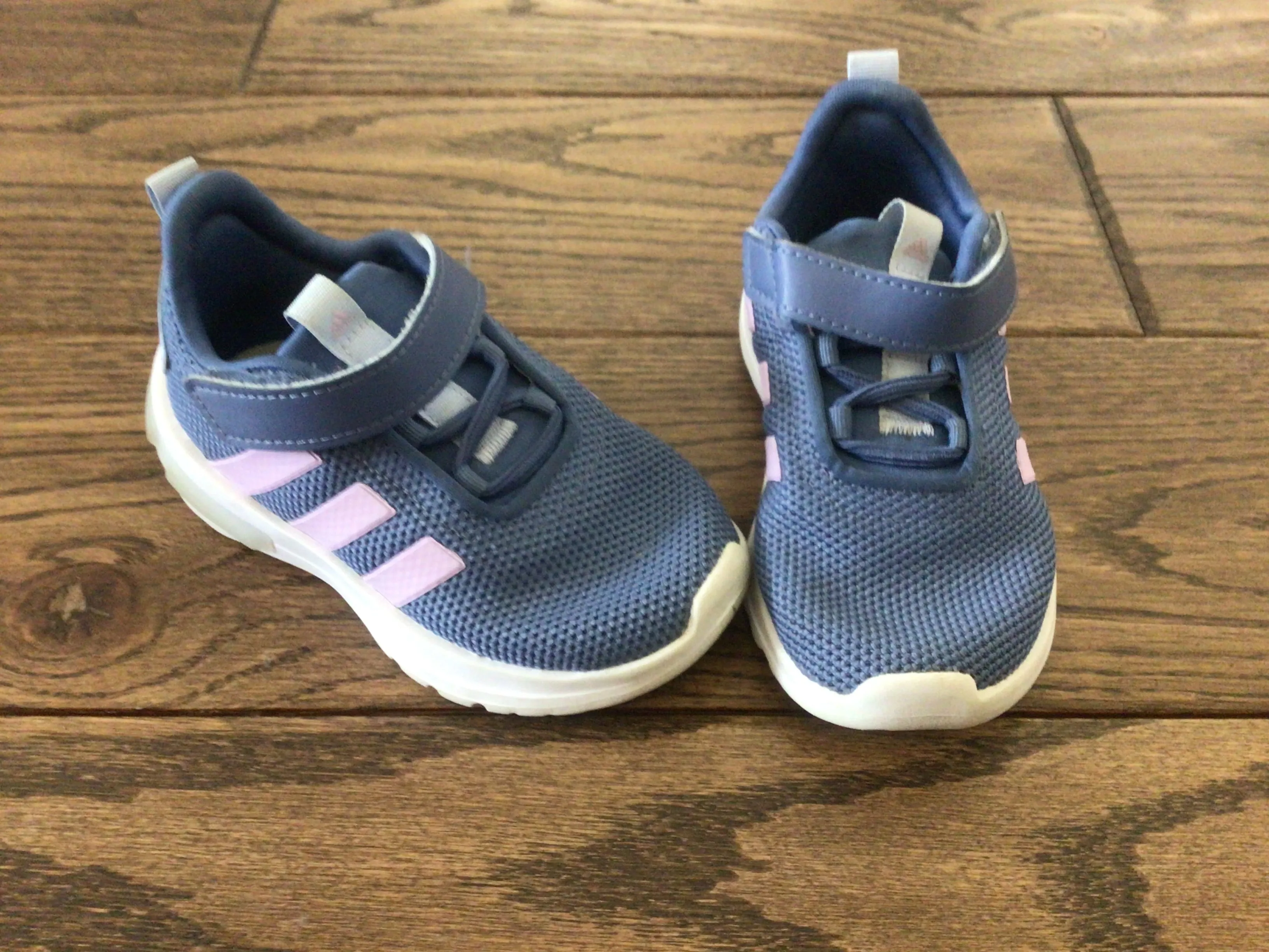 Adidas cloud foam shoes-7K