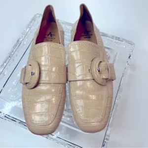 Aquatalia Nile Jacqui Mov Croc Buckle Loafer in Tan