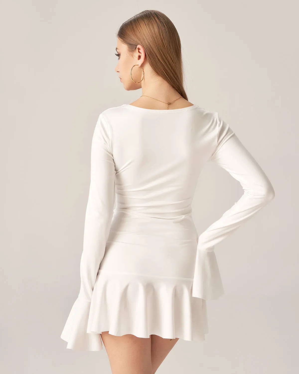 Bettydress-White Ruffle Twist Mini Dress