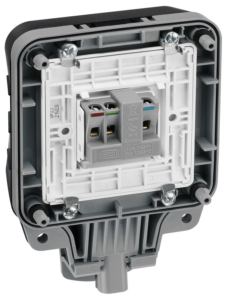 BG WP23-02 Weatherproof Nexus Storm 13A 1G Unswitched Socket