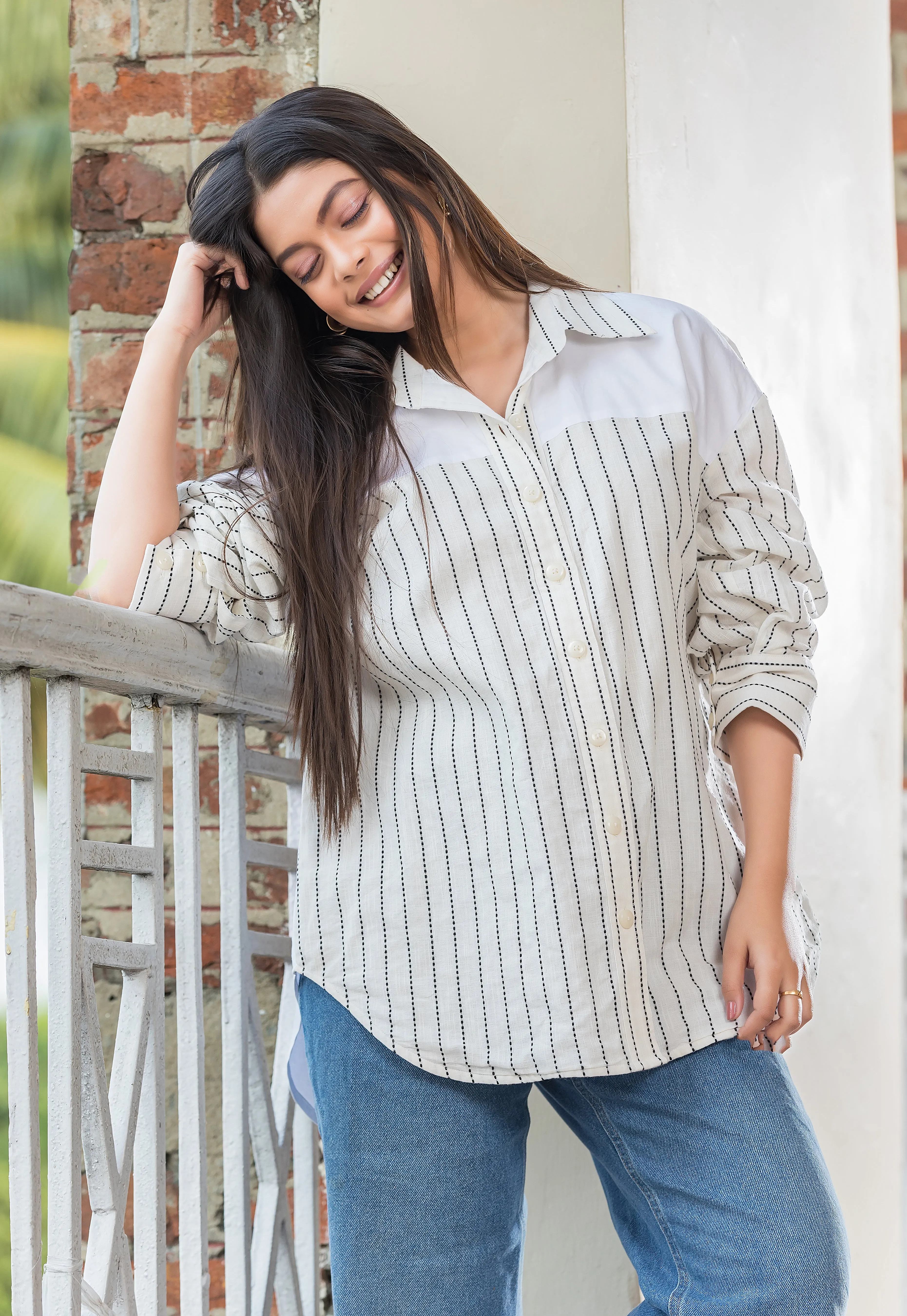 Black & White Thread Shirt