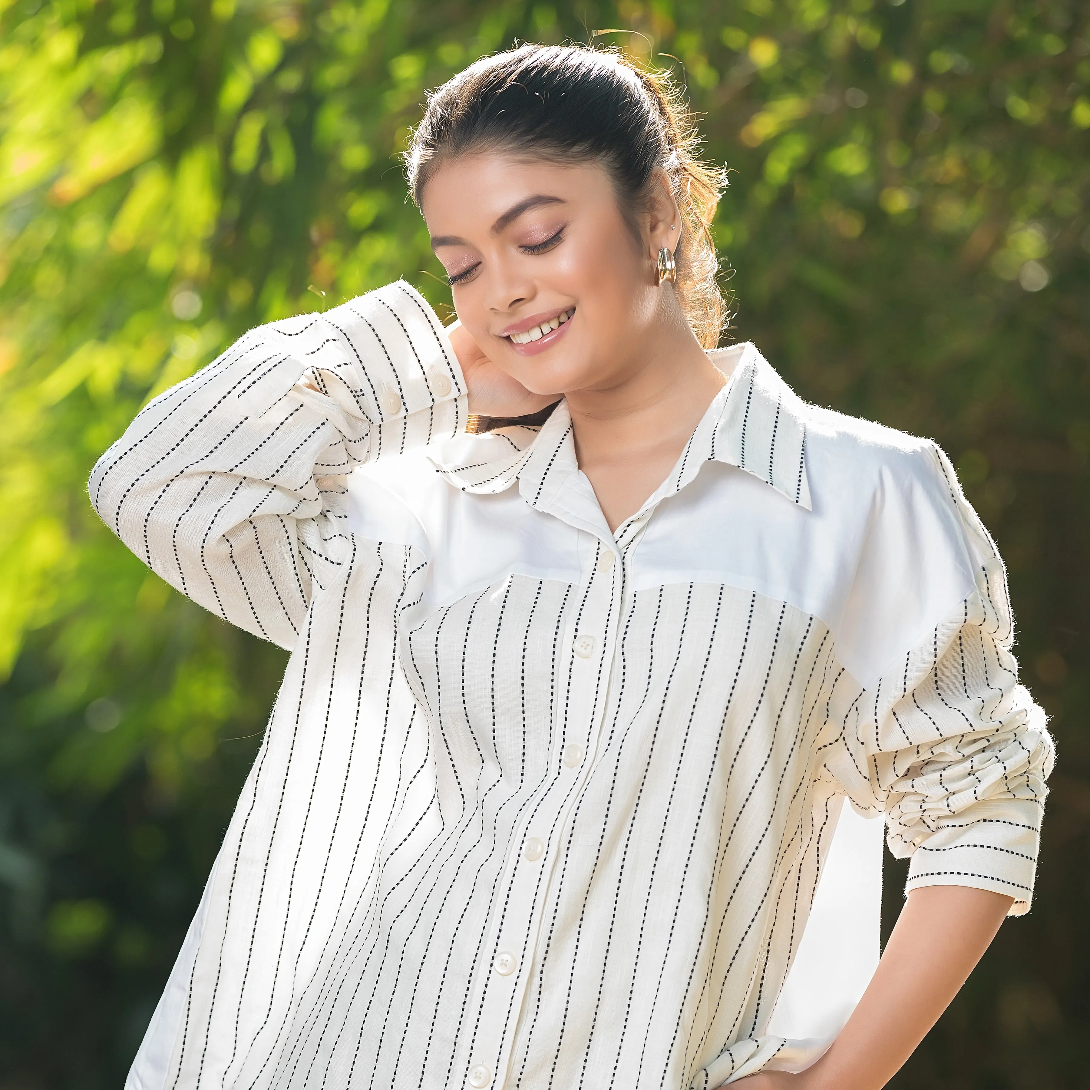 Black & White Thread Shirt