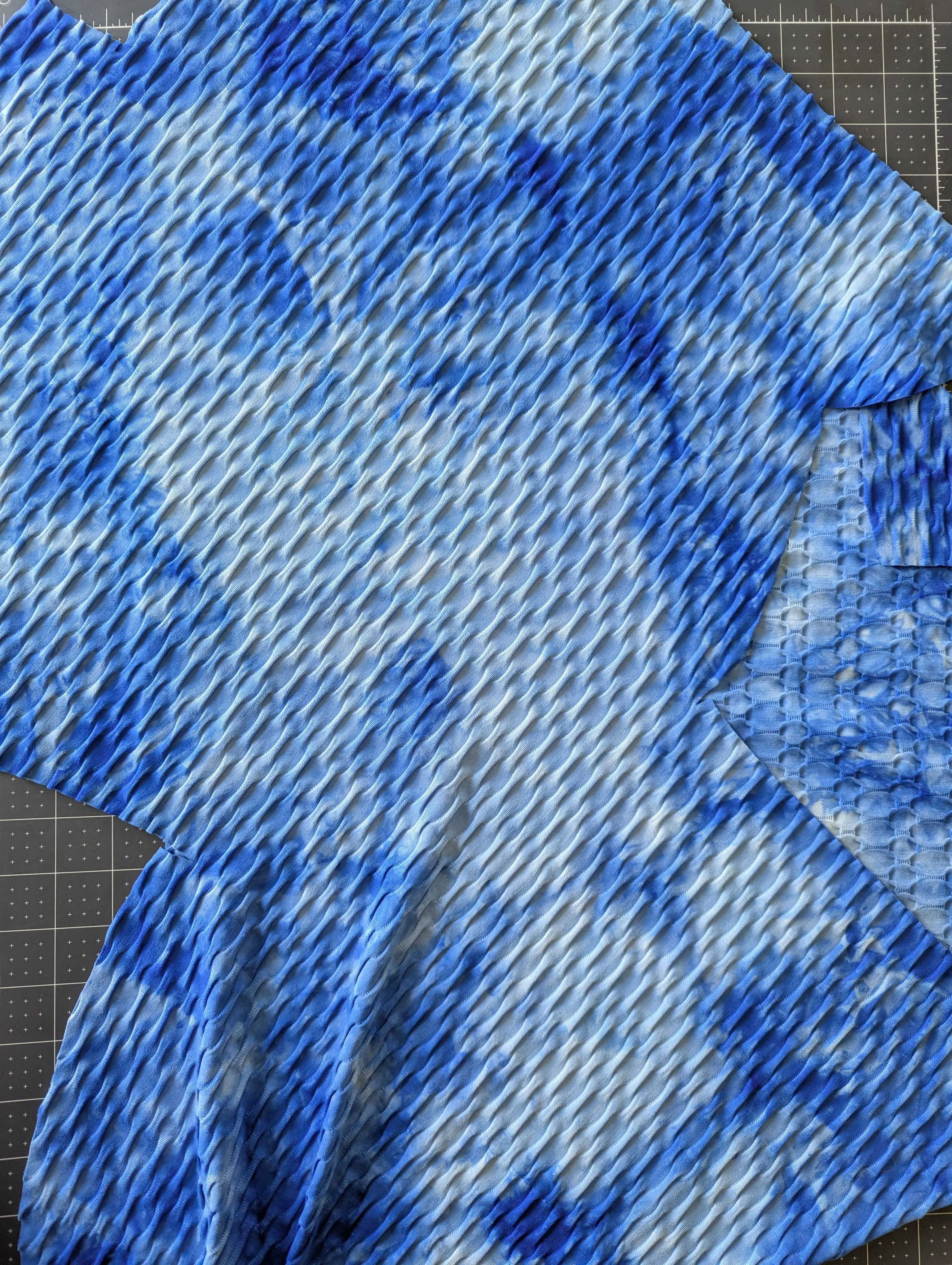 Blue Stretch Fabric Remnants