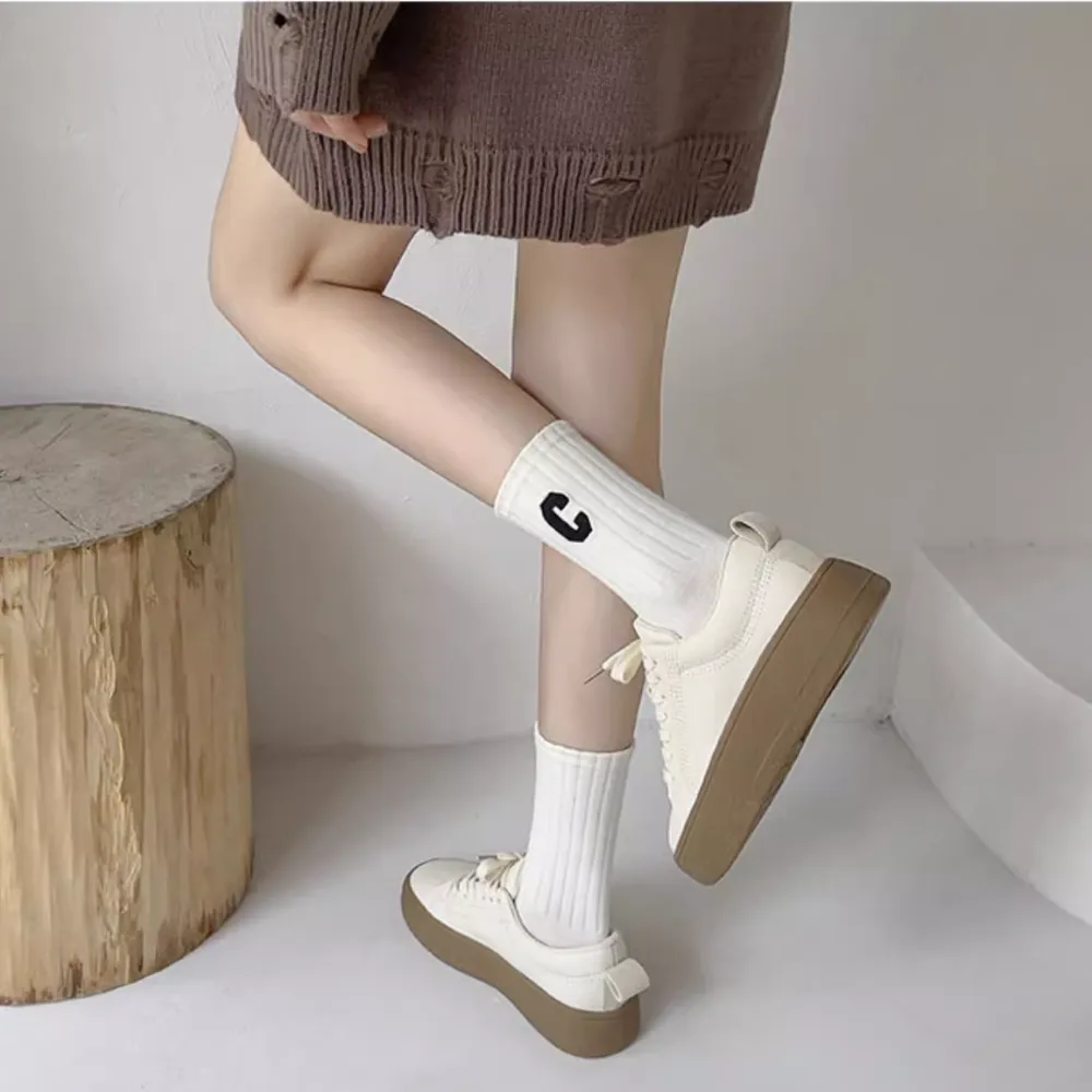 C Letter Plain Socks