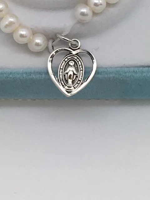 Child's Pearl Bracelet with Sterling Silver Heart shaped Miraculous Medal (4mm)