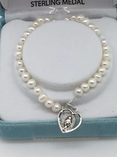 Child's Pearl Bracelet with Sterling Silver Heart shaped Miraculous Medal (4mm)