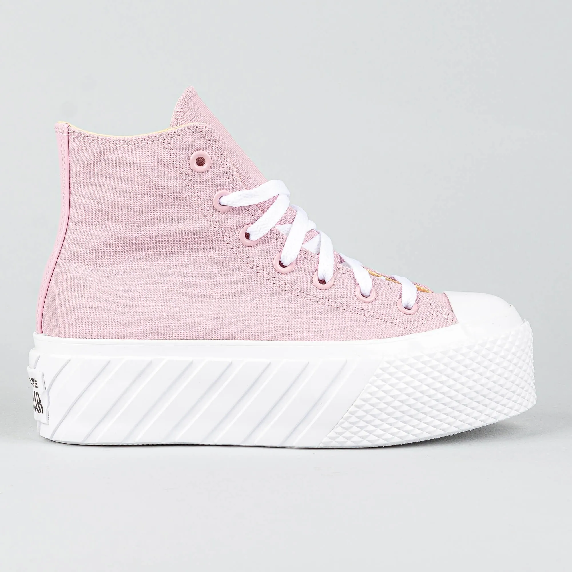 CONVERSE  CHUCK TAYLOR ALL STAR LIFT Pink