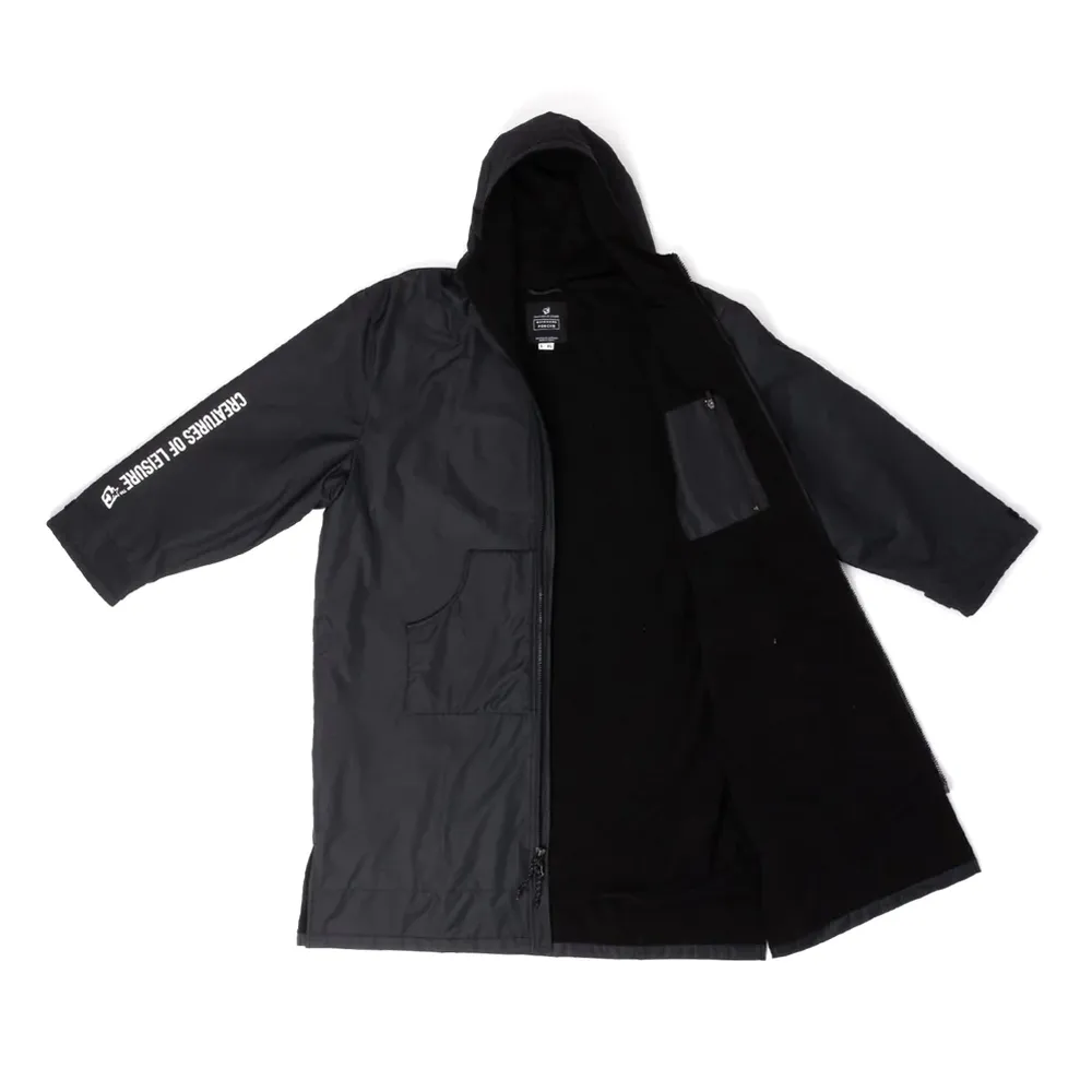 CREATURES WEATHERPROOF PONCHO CHANGE TOWEL