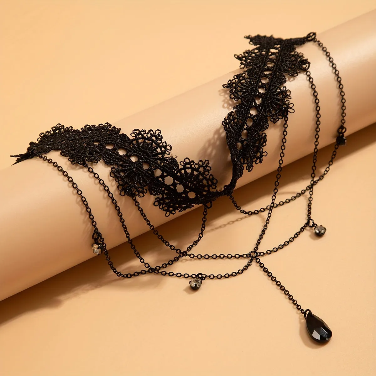 Elegant Black Lace Thigh Chain with Gothic Multi-Layer Tassels - Stretchy Band for Women, Ideal for Halloween & Thanksgiving