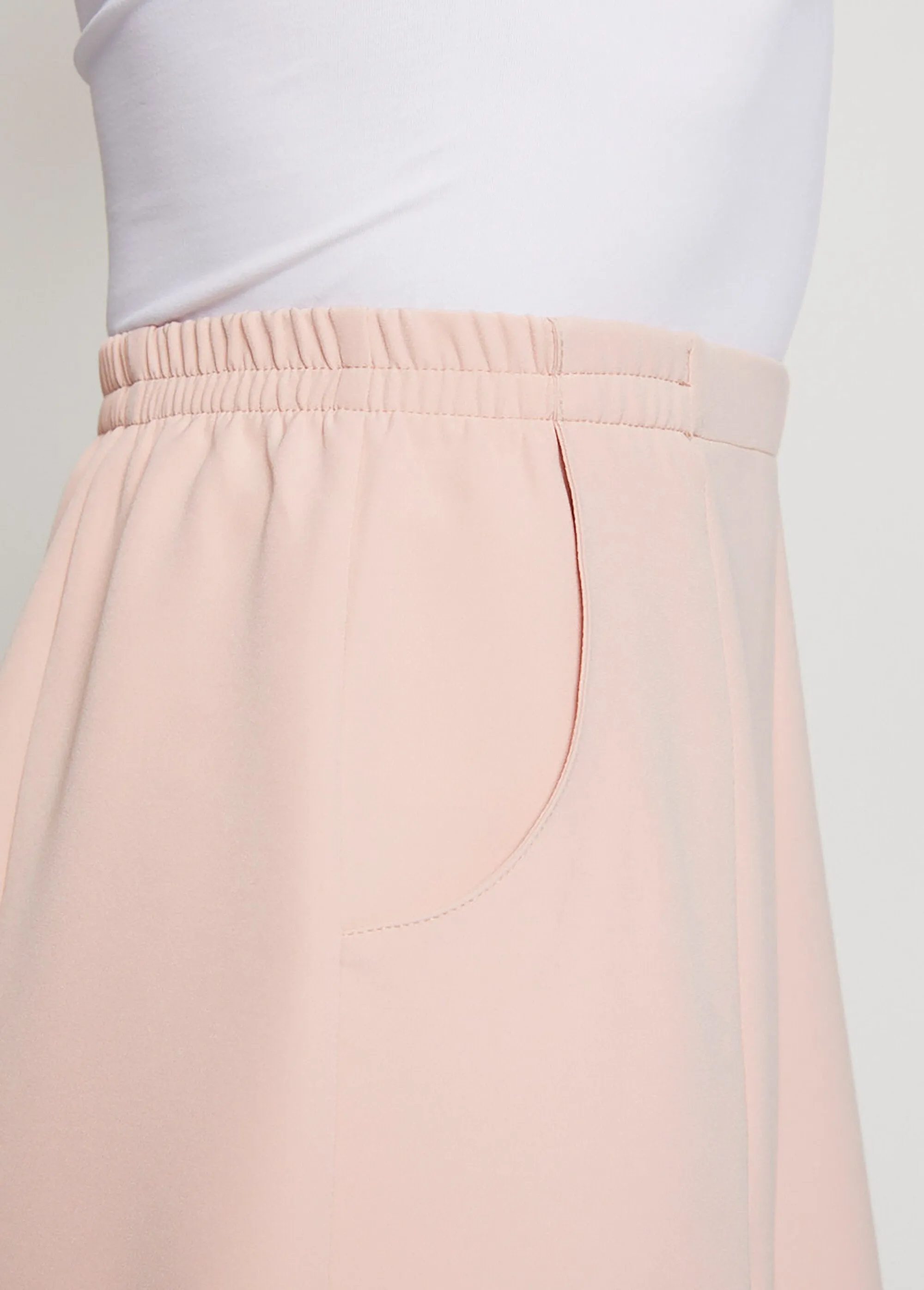 Flared skirt in stretch fabric