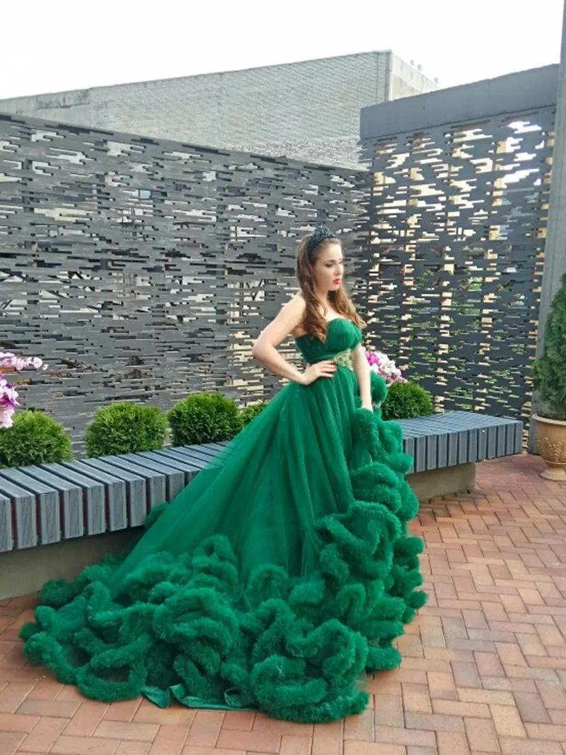 Higer Waist Strapless Elegant Party Dress Princess Ruffled Wedding Dress Maternity Gown