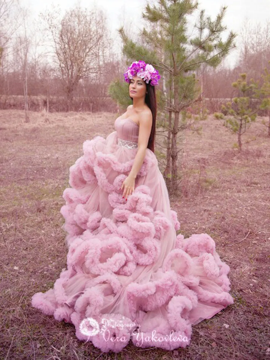 Higer Waist Strapless Elegant Party Dress Princess Ruffled Wedding Dress Maternity Gown