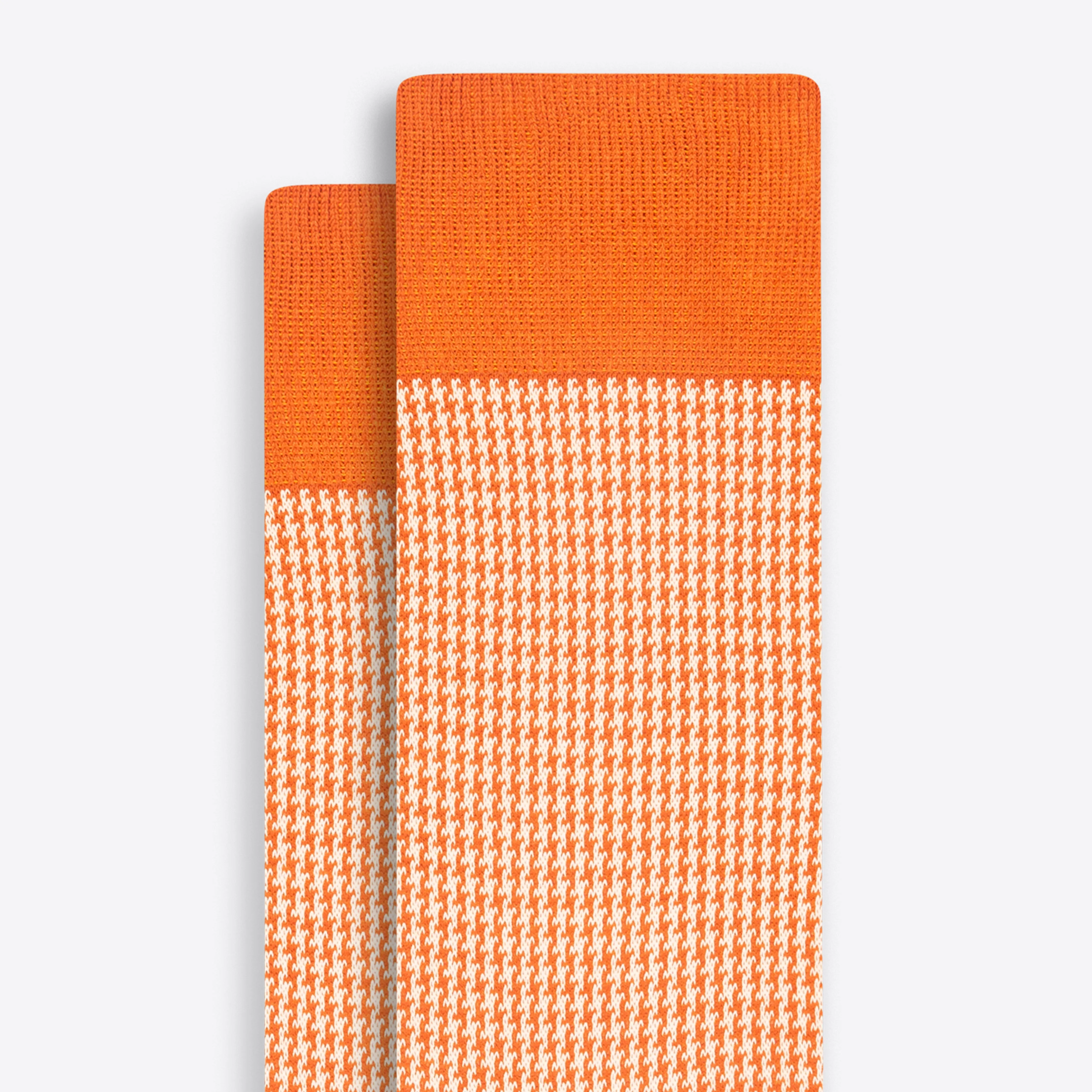 Hound's Tooth Check Mid-Calf Socks