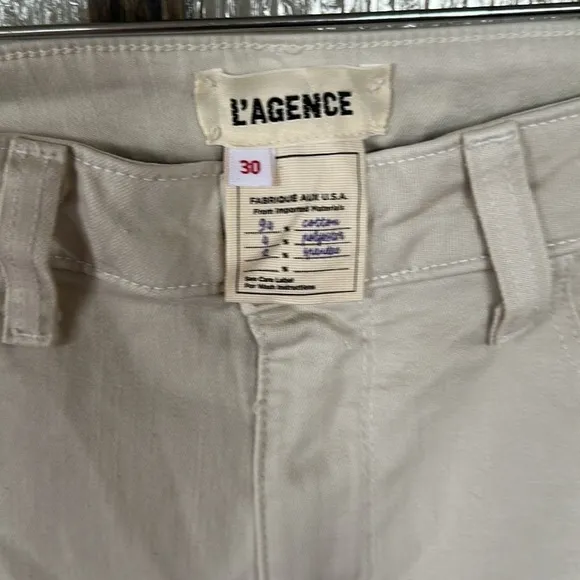 L’AGENCE Margot Jean in color biscuit size 30 NWOT.