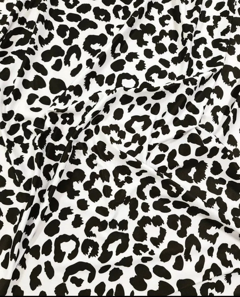 Leopard Print Fabric - Classic Black and White Design for Fashion and Crafting