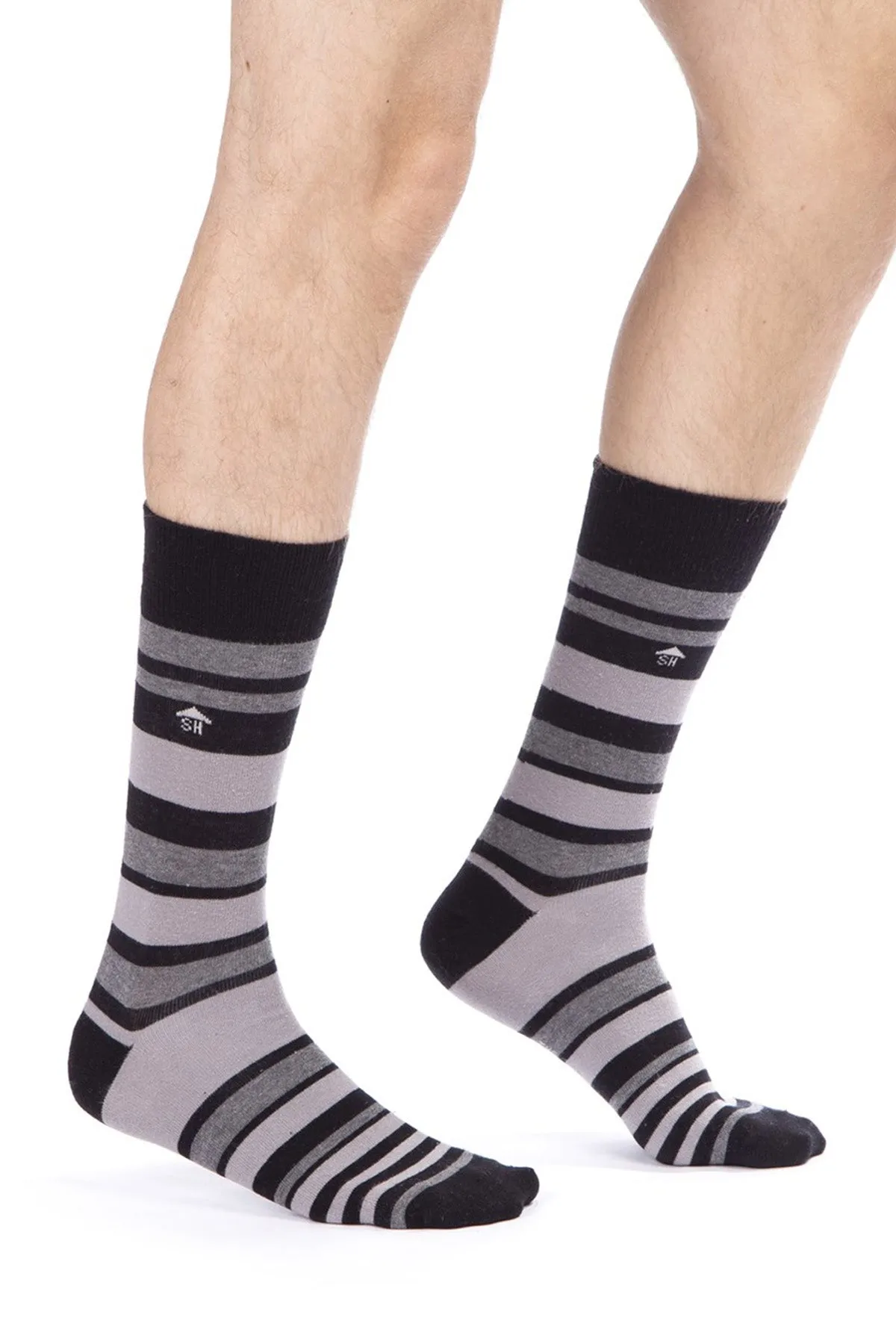 Men Classic Gift Set with 4 Pairs of Socks