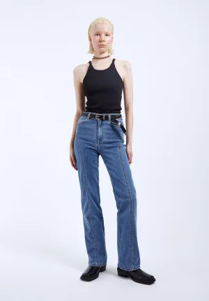 Moxy Straight Curve Cut - Vale Sky Plain