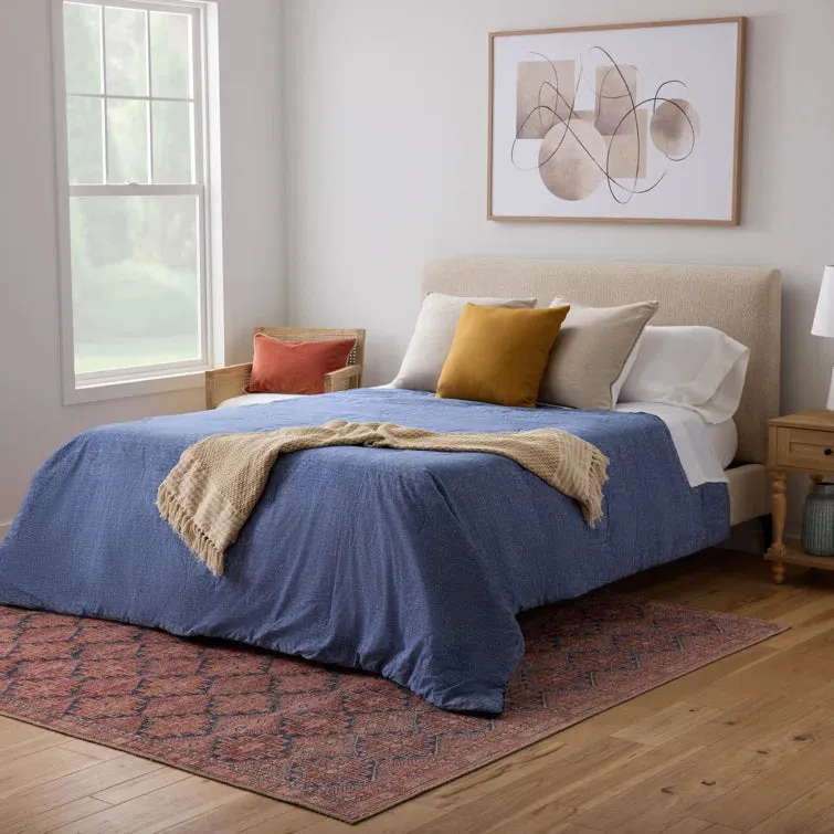 New Lucid Comfort 10” Gel Memory Foam Queen Size Mattress - Plush Feel , New in plastic wrap not compressed in a box! Retails $679 