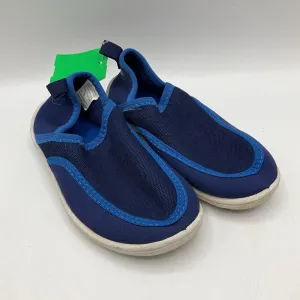 Size 11: Navy Water Shoes