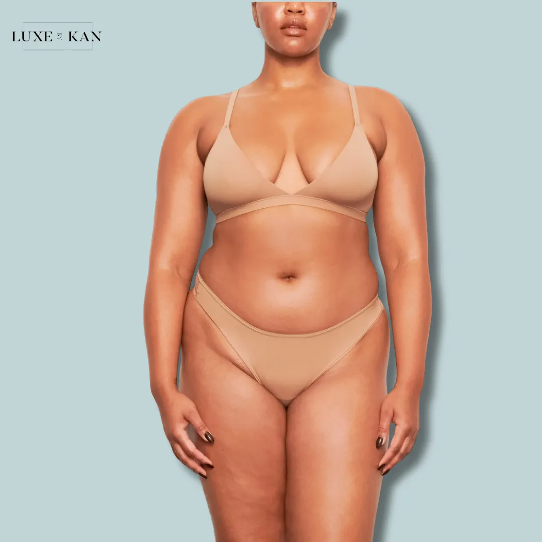 SKIMS FITS EVERYBODY TRIANGLE BRALETTE