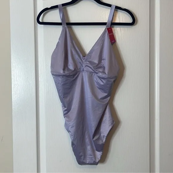 SPANX Satin Shaping Thong Bodysuit Light Orchid 3X