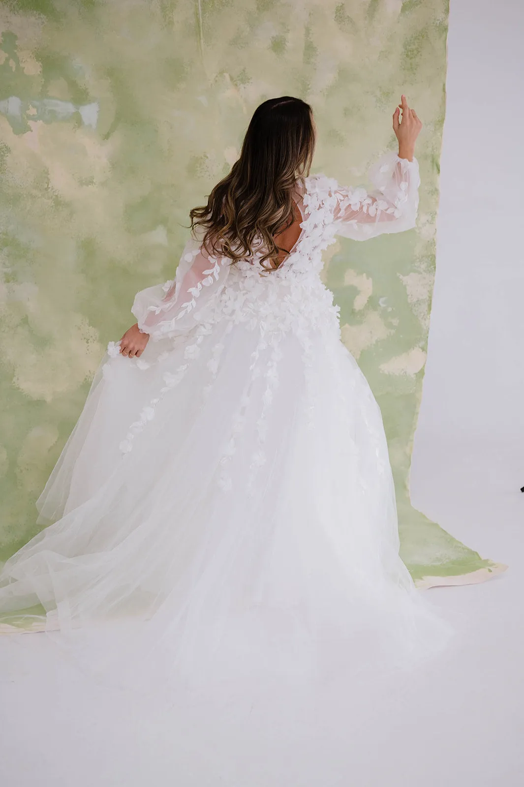 Sweet Blume - White - PRE ORDER