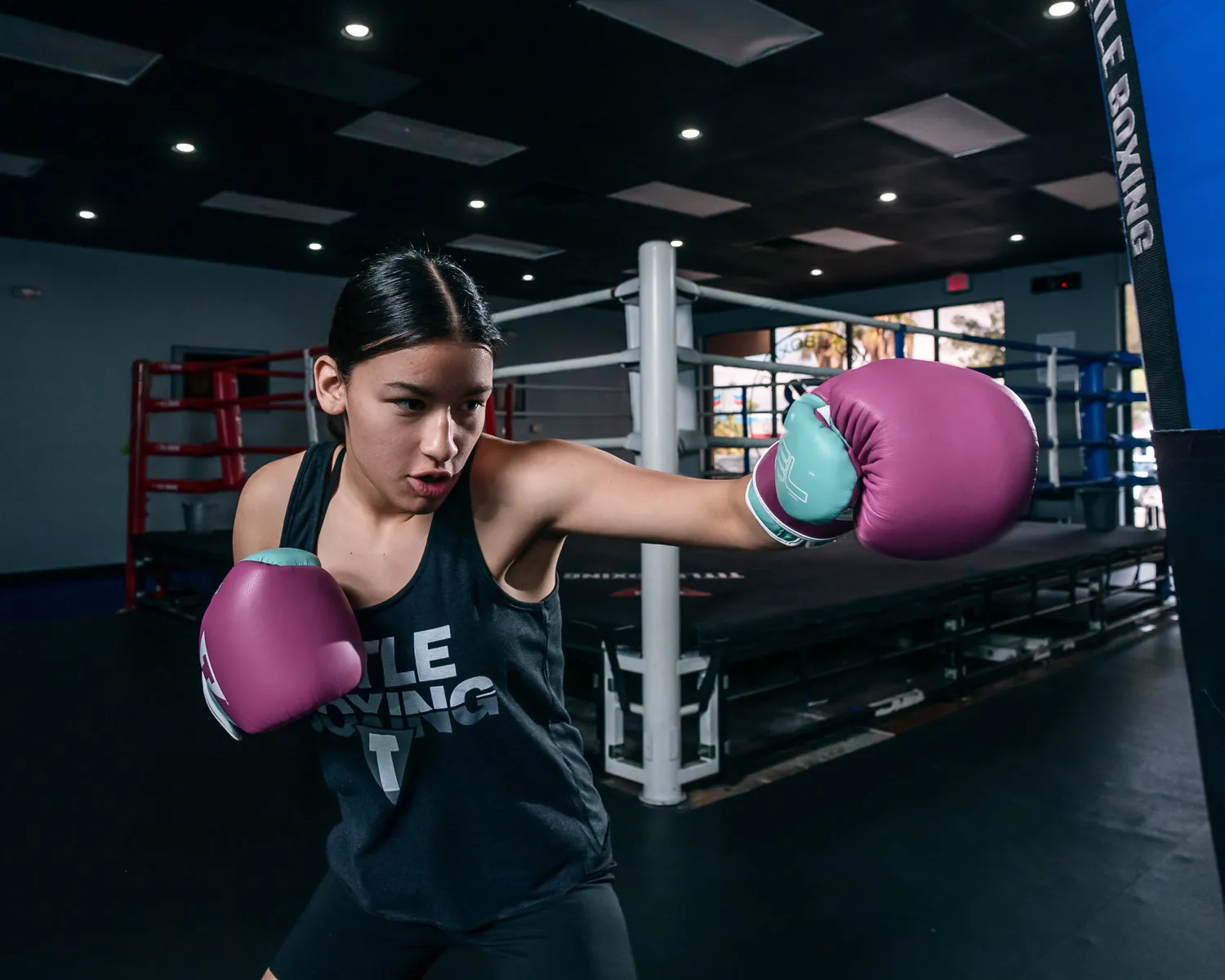 TITLE Boxing Gel Freestyle Training Boxing Gloves