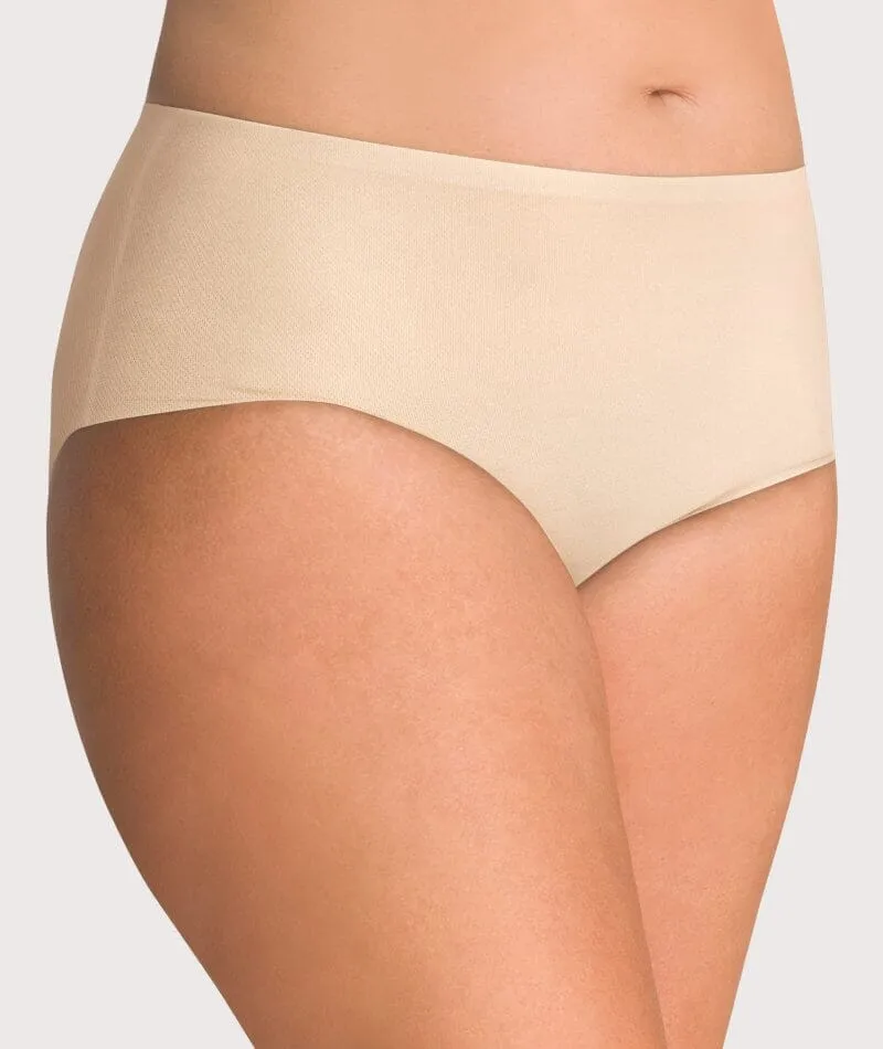 Underbliss Invisibliss No Show Seamless Full Brief 2 Pack - Nude