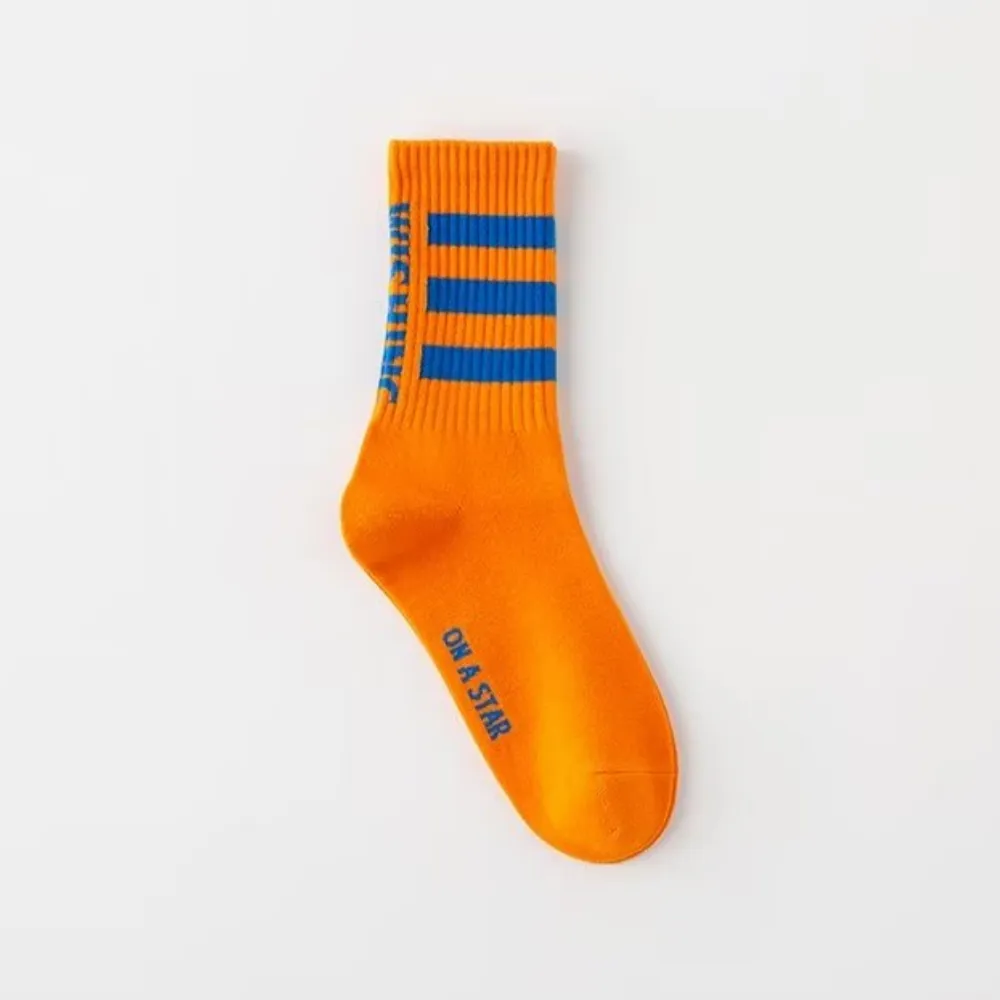 Versatile Street Striped Socks