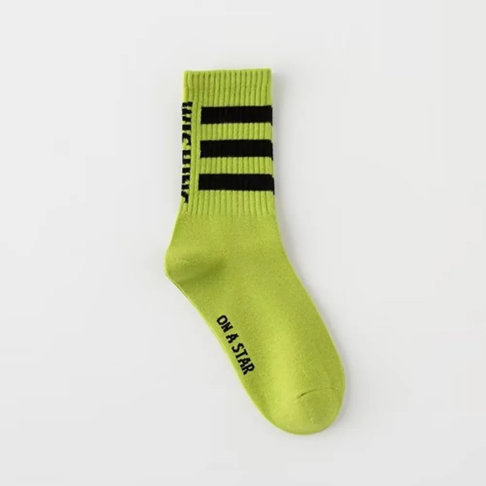 Versatile Street Striped Socks